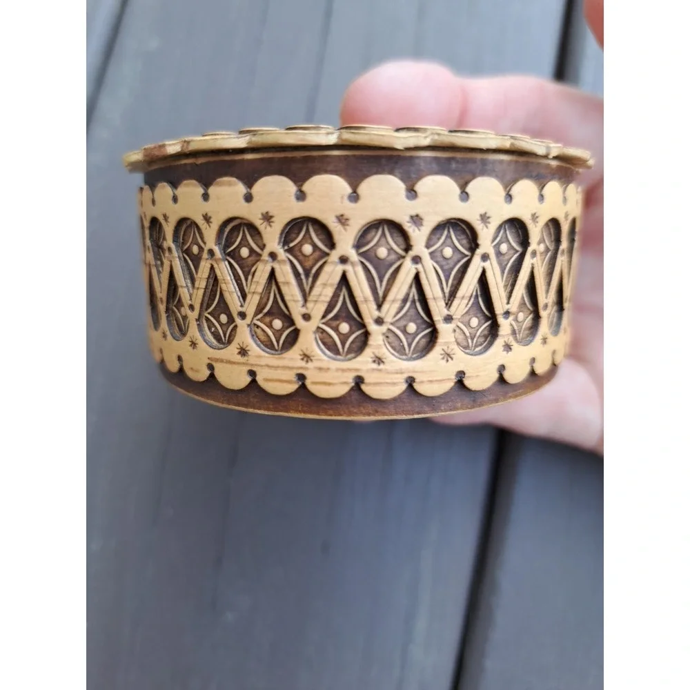 Russian Decorative Birch Bark Trinket Box Round‎ Small 3.0 Inches
